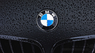 Bmw emblem black car water - drop of water free wallpaper