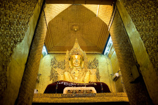 Golden buddha statue ceiling fan - front view free wallpaper