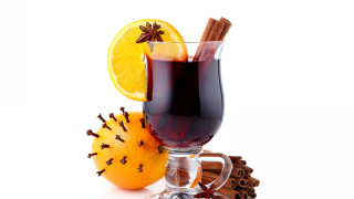 Mulled cinnamon orange slices sticks - an orange slice free wallpaper