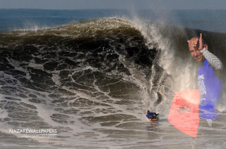 Man riding wave surfboard ocean 26 - top of a surfboard in the ocean free wallpaper for desktop