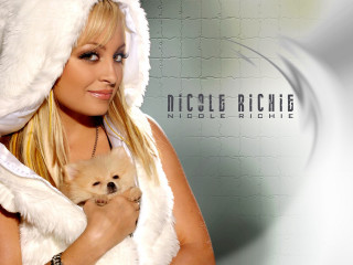 Woman santa hat holding dog - free aesthetic wallpaper