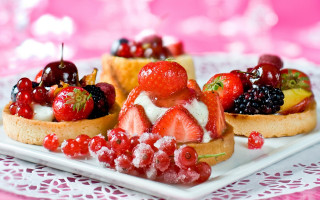 Fruit tarts whipped cream berries - delaunay free wallpaper