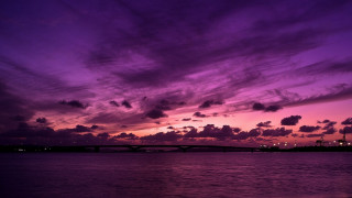 Purple sky clouds bridge sunset - almada negreiro free wallpaper