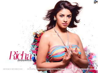 Colorful dress woman necklace pose - a colorful dress free wallpaper