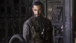 Man beard gun room metal - jayison devadas free wallpaper