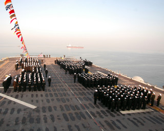 People ship deck flags group - the air above them free wallpaper