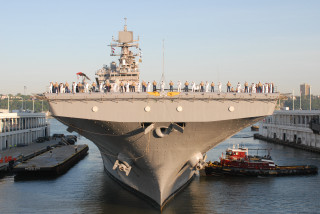 Large ship people tugboat cityscape - filter free wallpaper