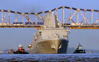 Large ship tug boat bridge - fitz henry lane free wallpaper