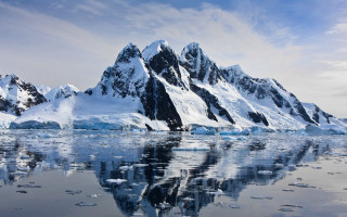 Mountain range ice snow lake 2 - ice and snow free wallpaper