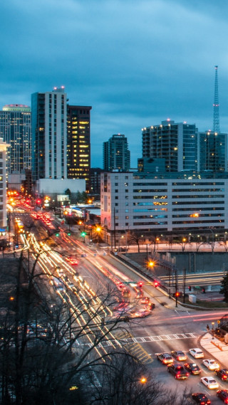 City skyline busy street bridge - free city wallpaper for mobile