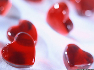 Close up red hearts white - gothic free wallpaper
