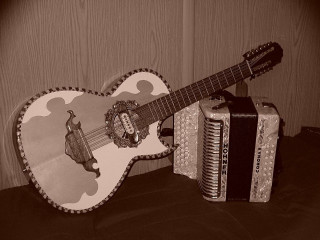 Guitar accordion table wallpaper box - a table next free wallpaper for desktop