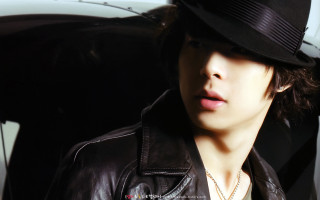 Man black hat leather jacket 2 - a chain free wallpaper