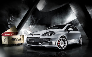 Silver car dark room smoke - altichiero free wallpaper