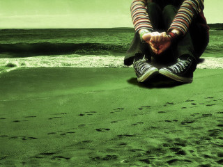 Beach person feet sand footprints - art photography free wallpaper