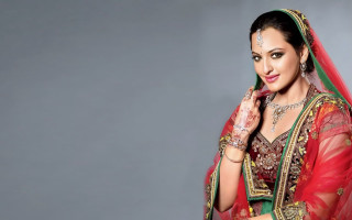 Woman red green sari veil - promotional image free wallpaper