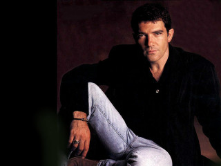 Man sitting floor legs crossed 2 - alexis grimou free wallpaper