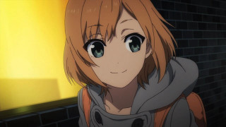 Girl hoodie brickwall greeneyes backpack - room free wallpaper