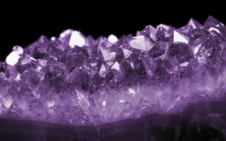Purple crystal cluster black background - crystal cubism free wallpaper
