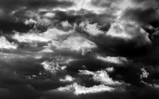 Cloudy sky plane black white - free textures wallpaper for desktop