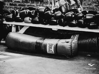 Boxing gloves shelf storeroom brick - charles martin free wallpaper