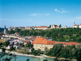 City river hill church background - ernst free wallpaper for desktop