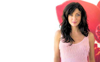 Woman pink top red flower - wall free wallpaper