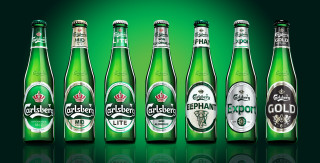 Beer group bottles green background - 2 d sprite free wallpaper for desktop