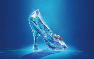 High heeled shoe jeweled floating - decoration free wallpaper for desktop