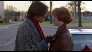 Women car street corner house - a street corner free wallpaper