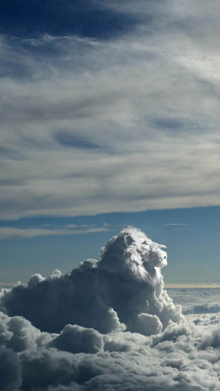 Clouds above white fluffy blue - a cloud free wallpaper for mobile