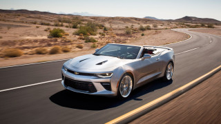 Silver chevrolet camaro desert road - a road in the desert free wallpaper