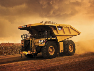 Dump truck dirt road cloudy 2 - epic scale free wallpaper