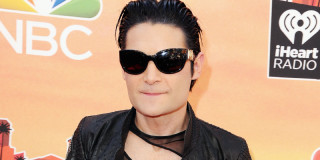 Man black hair sunglasses red - fabien charuau free wallpaper