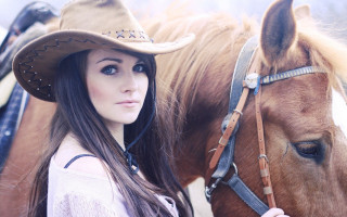 Woman cowboy hat horse field 2 - western free wallpaper