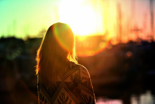 Woman sunset back hair air - a sunset free wallpaper for desktop