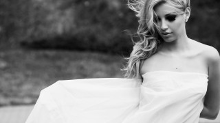 Woman white dress flowing hair 2 - flowing free wallpaper