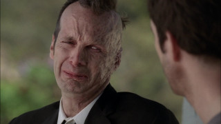 Man suit tie frowning looking - twin peak free wallpaper