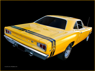 Yellow car black stripe hood 3 - a yellow frame free wallpaper