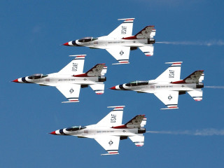 Jets formation smoke blue sky - bird free wallpaper