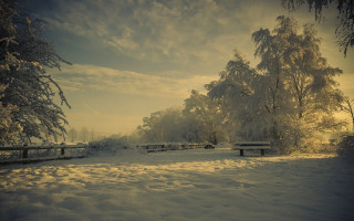 Snowy park benches trees sunbeam - a.b. frost free wallpaper for desktop