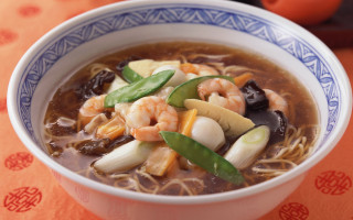 Bowl of soup with shrimp - orange free wallpaper