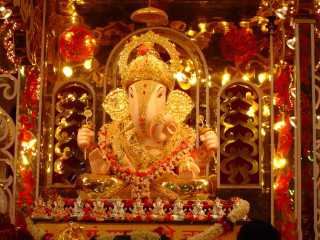 Ganesha temple lights man red - free animals wallpaper for desktop
