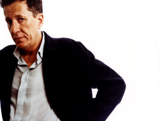 Man suit tie portrait formal 2 - arnold mesches free wallpaper