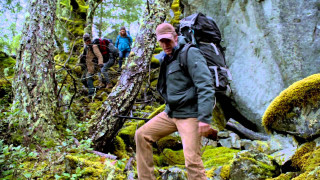 Man backpack climbing mountain trail - a backpack free wallpaper for desktop