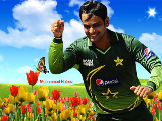 Man green jersey running field - adobe photoshop free wallpaper