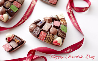 Heart shaped box of chocolates - dorothea braby free wallpaper