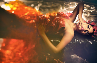 Woman flower red dress water - plastic free wallpaper