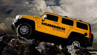 Yellow hummer rocky beach cloudy - charles fremont conner free wallpaper for desktop