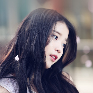 Woman black hair flower smiling - byeon sangbyeok free wallpaper for tablet